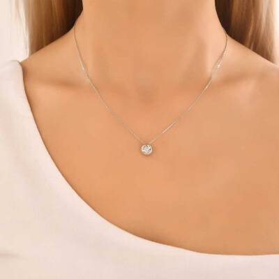 0,04 Karat Diamant Solitär Kette - 4