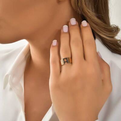 0,17 Karat Schwarzer Buchstabe Diamantring - 4