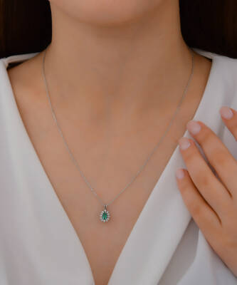 0,33 Karat Diamant Smaragd Kette - 4