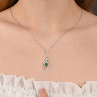 0,80 Karat Diamant Tropfen Smaragd Kette - 3