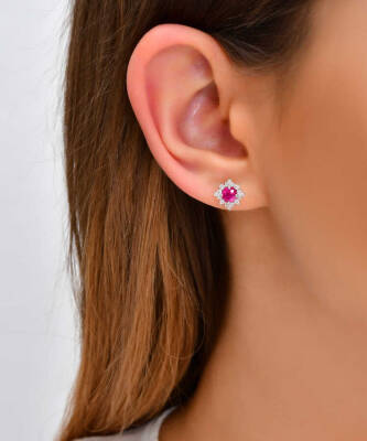 1,36 Karat Diamant Rubin Ohrringe - 4